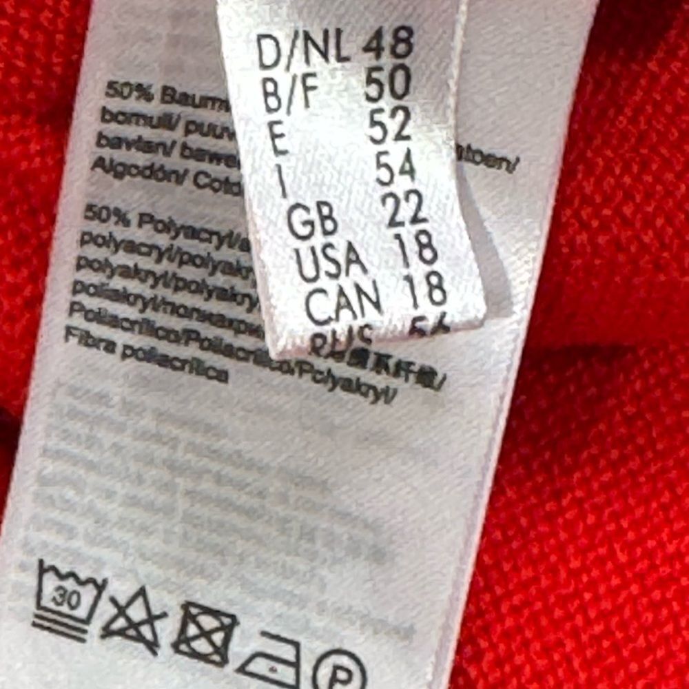Rabe Ribbed  Red Zip-Up Cardigan. - Picture 11 of 12